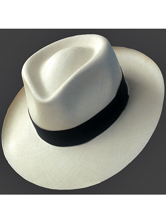 Natural Panama Hat - Ausin Montecristi - Grade 17-18